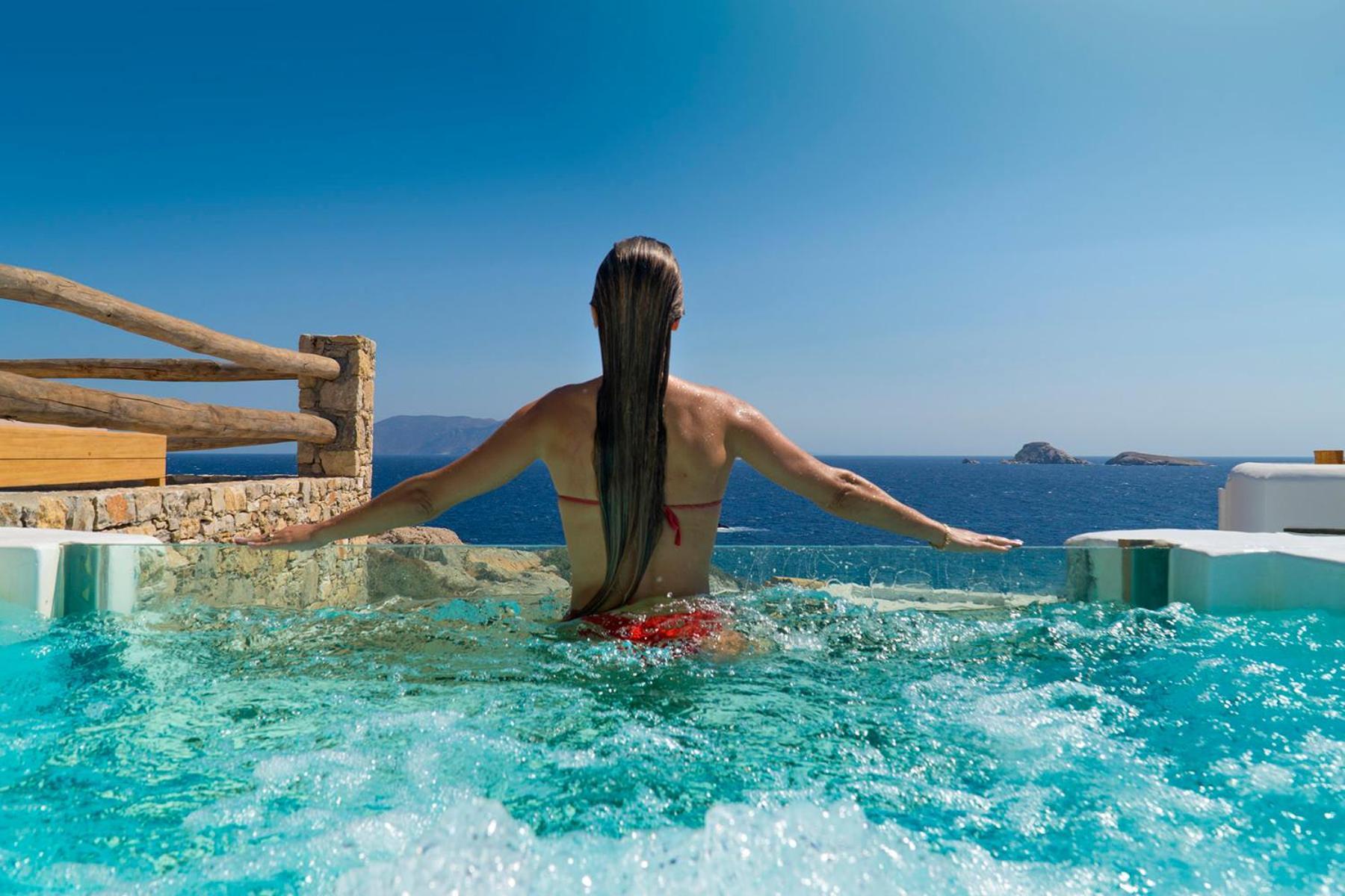 Onar Suites & Villas Karavostasis  Exterior photo