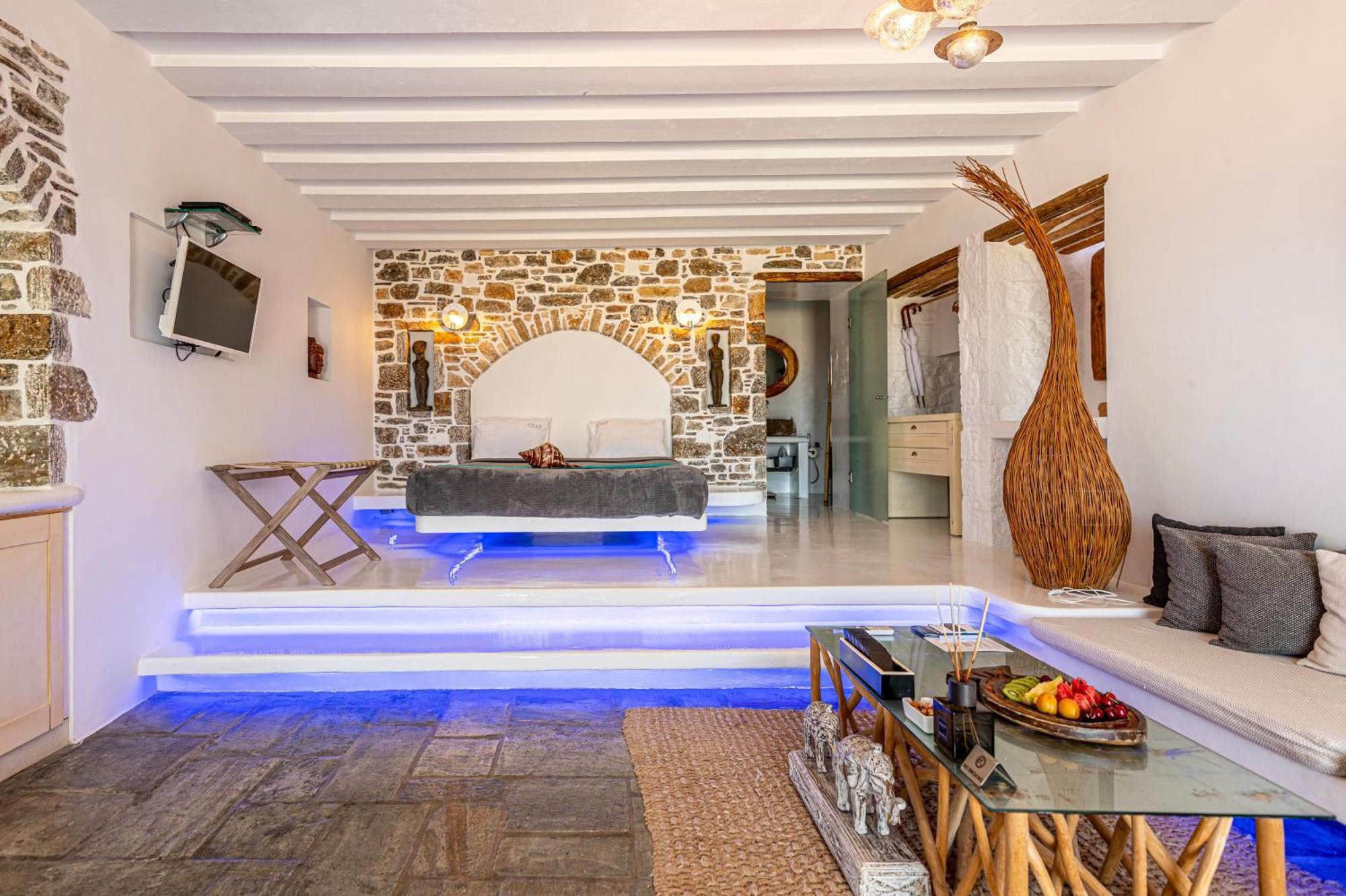 Onar Suites & Villas Karavostasis  Exterior photo