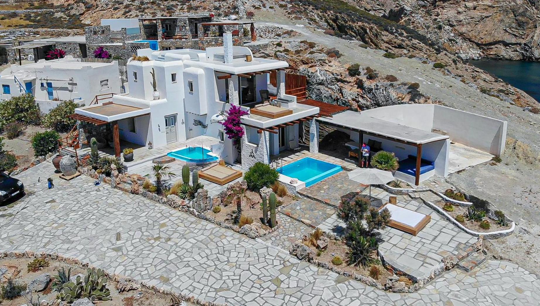 Onar Suites & Villas Karavostasis  Exterior photo